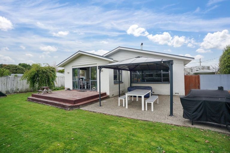 Photo of property in 64 Watt Road, Otatara, Invercargill, 9879