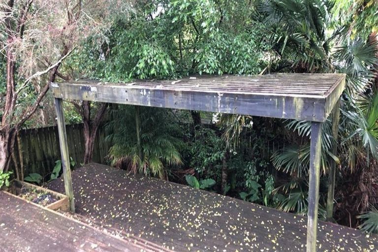 Photo of property in 61 Hassan Drive, Massey, Auckland, 0614