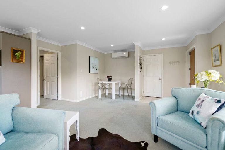 Photo of property in 9 Walter Court, Cambridge, 3434