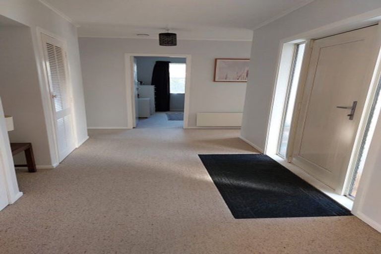 Photo of property in 9 Mitimiti Grove, Wainuiomata, Lower Hutt, 5014
