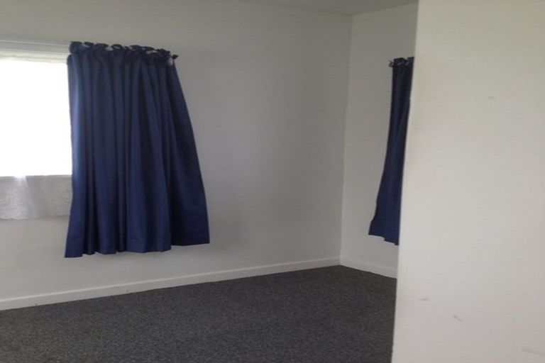 Photo of property in 26 Rimu Street, New Lynn, Auckland, 0600