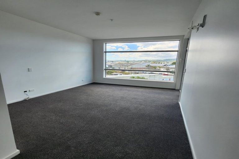 Photo of property in Marina View Apartments, 204/4 Reads Quay, Gisborne, 4010