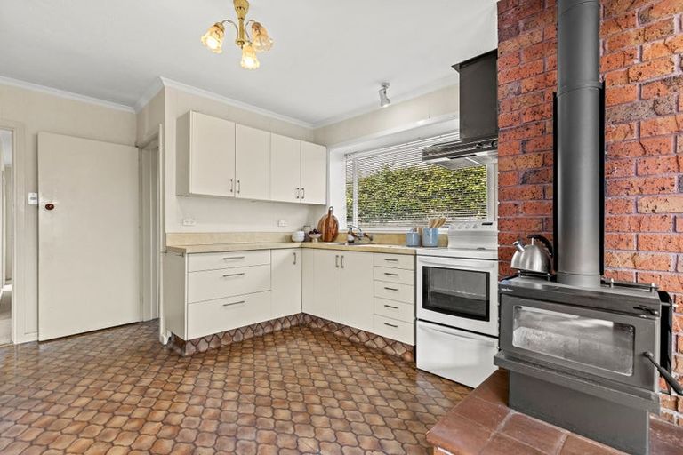 Photo of property in 15 Pembroke Street, Avondale, Christchurch, 8061
