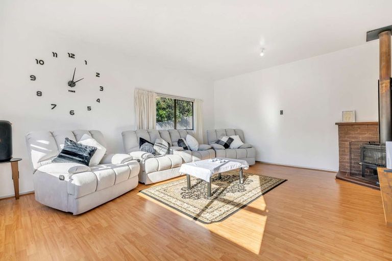 Photo of property in 11 Dunton Drive, Welcome Bay, Tauranga, 3112