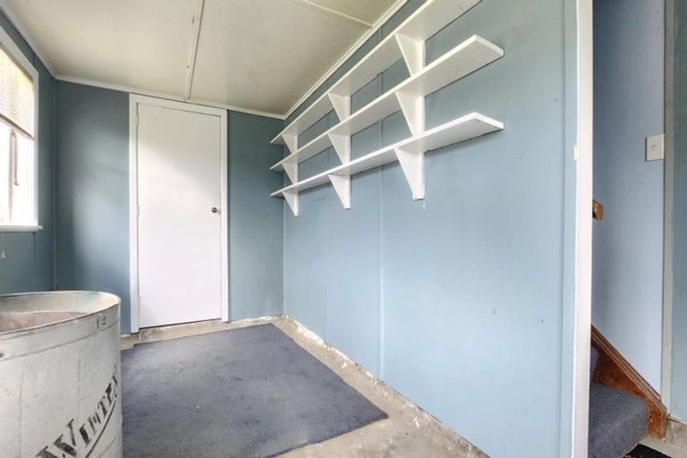 Photo of property in 44 Hindmarsh Street, Johnsonville, Wellington, 6037