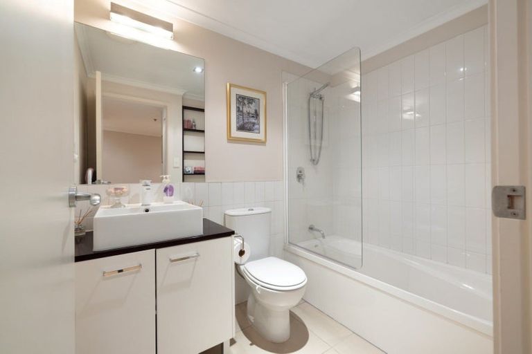 Photo of property in 305/332 Maunganui Road, Mount Maunganui, 3116