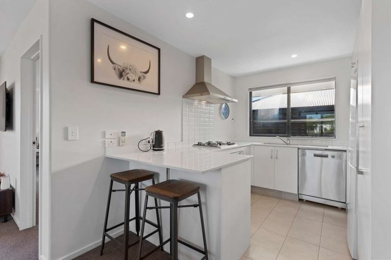 Photo of property in 1 Julia Close, Rolleston, 7614