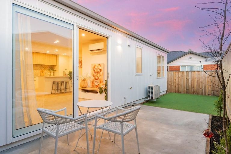 Photo of property in 8 Berwick Street, St Albans, Christchurch, 8014