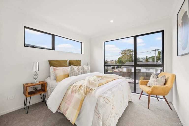 Photo of property in 1a Deering Place, Papatoetoe, Auckland, 2025