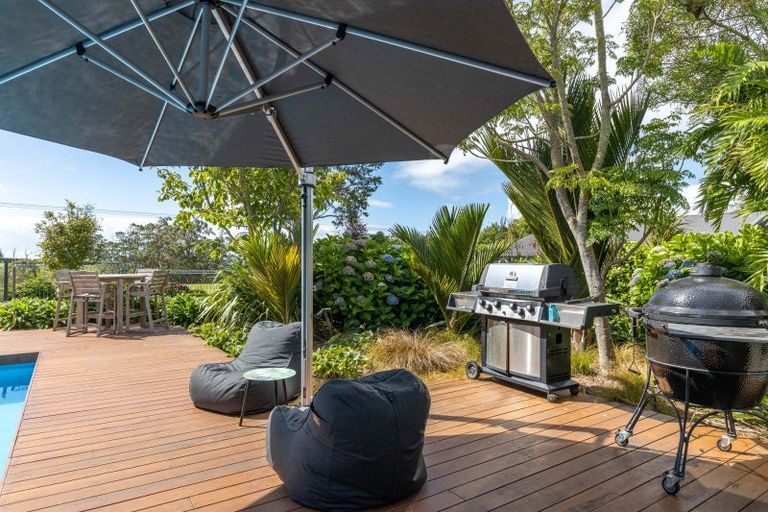 Photo of property in 531 Frankley Road, Hurworth, New Plymouth, 4371