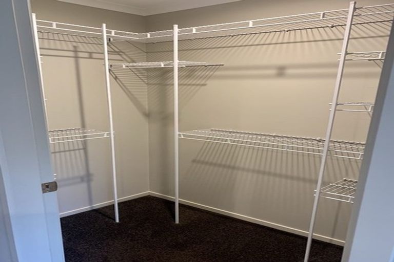 Photo of property in 13 Kennedy Lane, Hamilton East, Hamilton, 3216