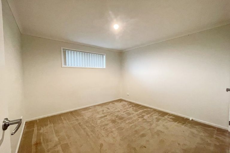 Photo of property in 17 Lamborn Drive, Papakura, 2110