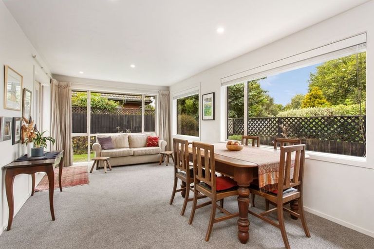 Photo of property in 2/66 Hounslow Street, Ilam, Christchurch, 8041