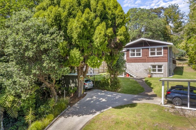 Photo of property in 767 South Titirangi Road, Titirangi, Auckland, 0604