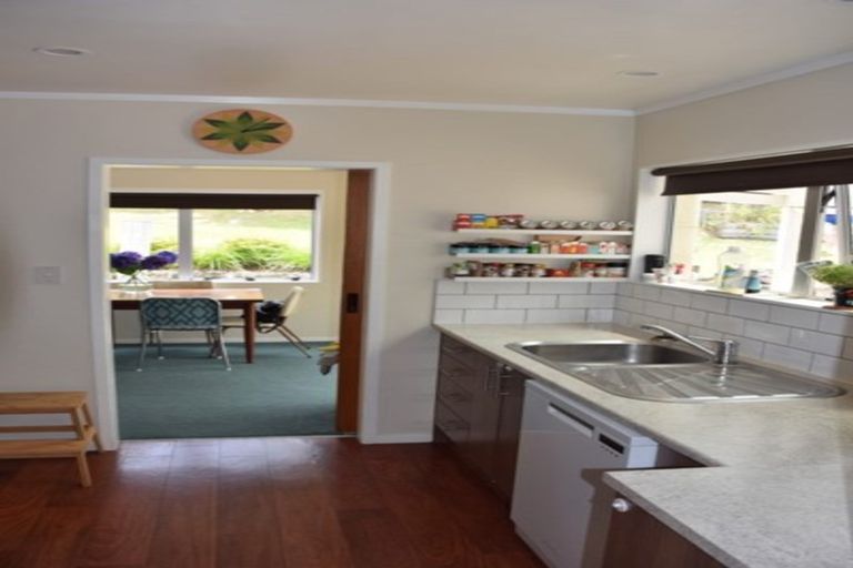 Photo of property in 68 Kohekohe Street, New Lynn, Auckland, 0600
