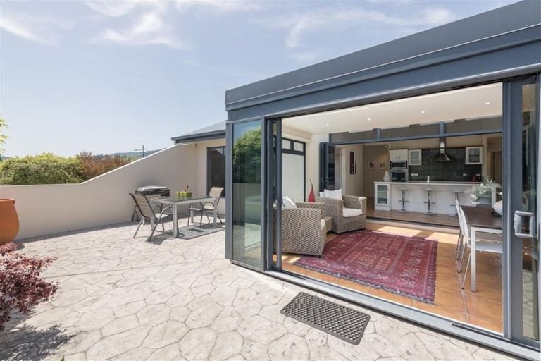 Photo of property in 3 Lobank Place, Richmond, 7020