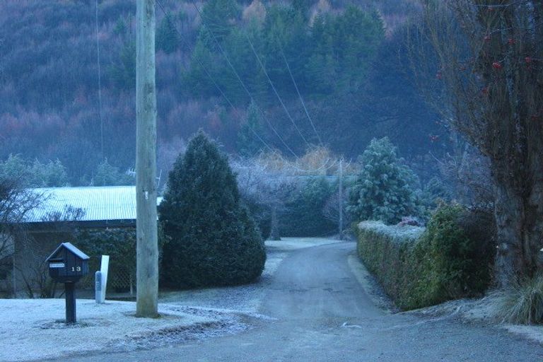 Photo of property in 11 Criterion Street, Arrowtown, 9302