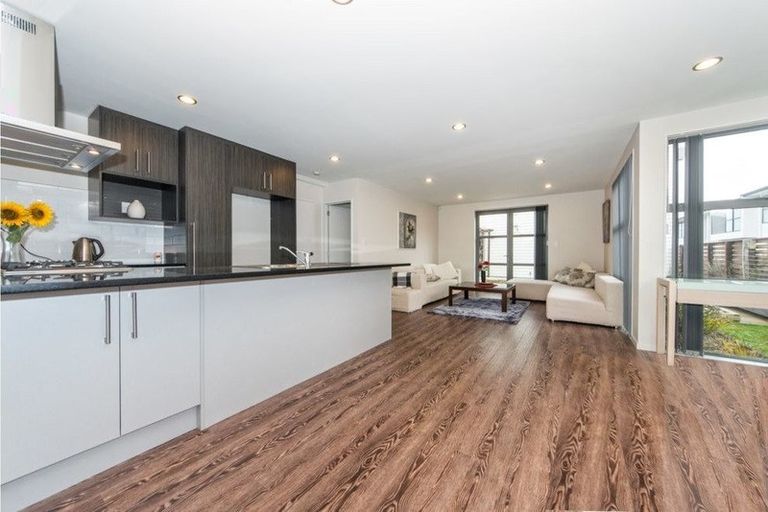 Photo of property in 200 Porchester Road, Takanini, 2112