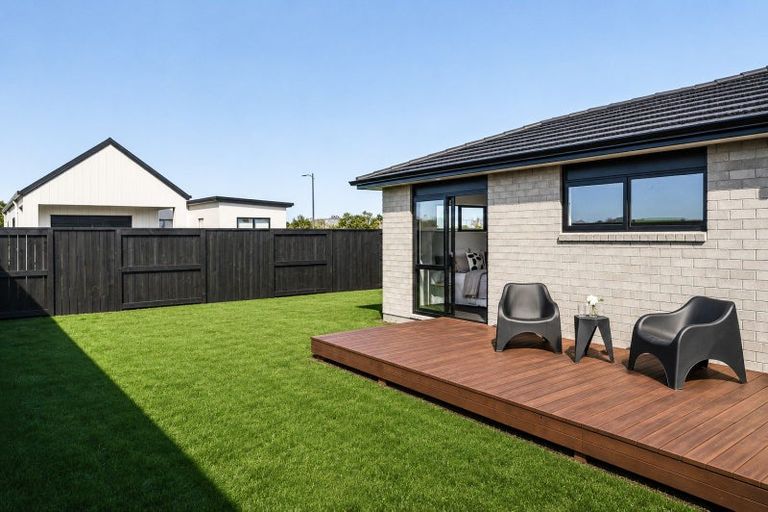 Photo of property in 18 Tiroake Street, Ruakura, Hamilton, 3214