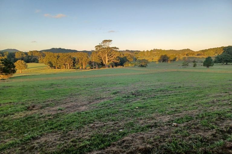 Photo of property in 849 Whareora Road, Whareora, 0175