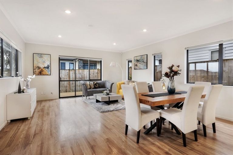 Photo of property in 11 Evelina Lane, Flat Bush, Auckland, 2019