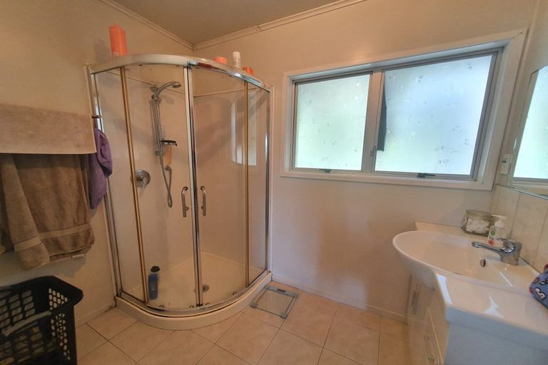 Photo of property in 11a/4 Bayside Avenue, Te Atatu Peninsula, Auckland, 0610