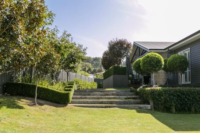 Photo of property in 72 Kent Terrace, Taradale, Napier, 4112