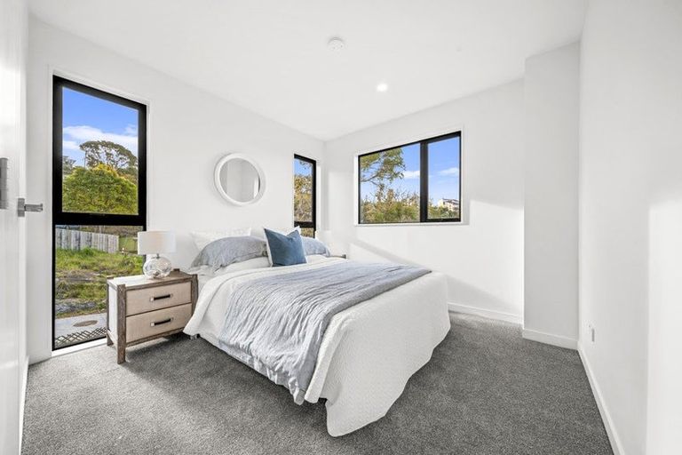 Photo of property in 33c Saint Peters Street, Northcote, Auckland, 0627