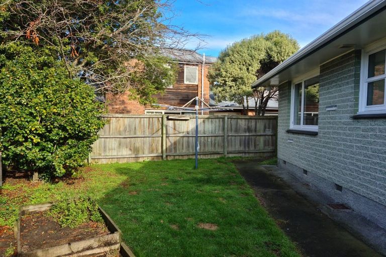 Photo of property in 11 Westerleigh Street, Bishopdale, Christchurch, 8053