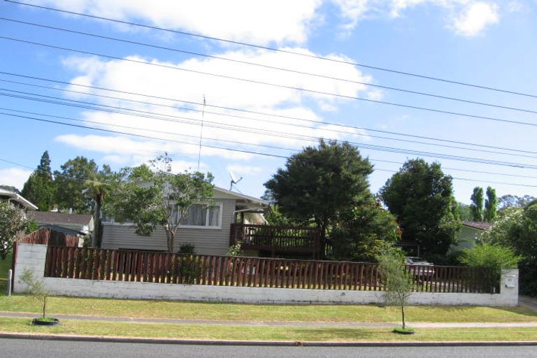Photo of property in 89 Eskdale Road, Birkdale, Auckland, 0626