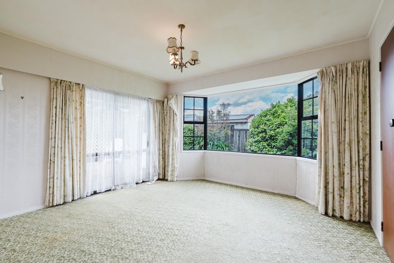 Photo of property in 39 Cowley Drive, Temple View, Hamilton, 3218