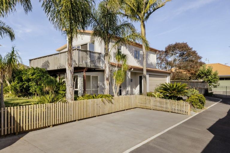 Photo of property in 7 Madeleine Terrace, Papamoa Beach, Papamoa, 3118