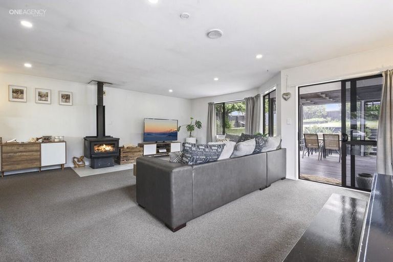 Photo of property in 14 Mcdougal Place, Kaiapoi, 7630