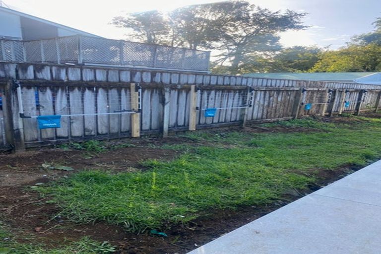 Photo of property in 40a&b Belt Road, Moturoa, New Plymouth, 4310
