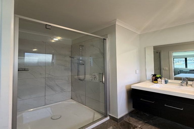 Photo of property in 34 Te Ara O Toroa, Wainuiomata, Lower Hutt, 5014