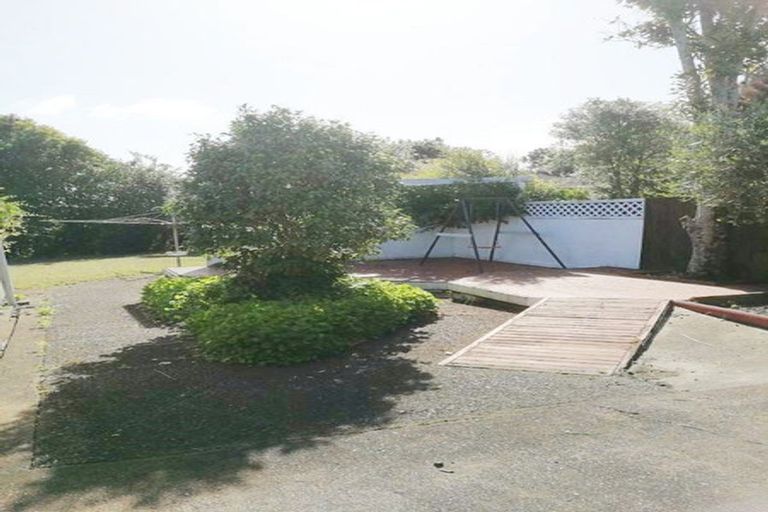 Photo of property in 8 Parker Avenue, New Lynn, Auckland, 0600