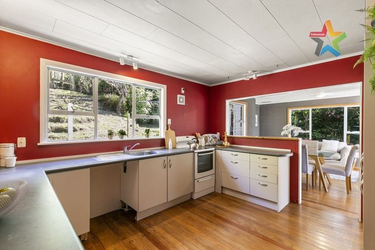 Photo of property in 15 Hauraki Street, Karori, Wellington, 6012