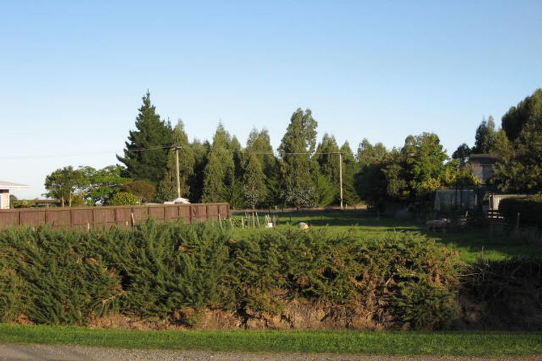 Photo of property in 75 Station Street, Leeston, 7632