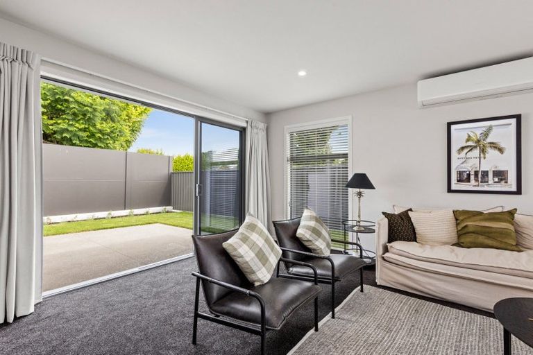 Photo of property in 9 George Yee Place, Taradale, 4112