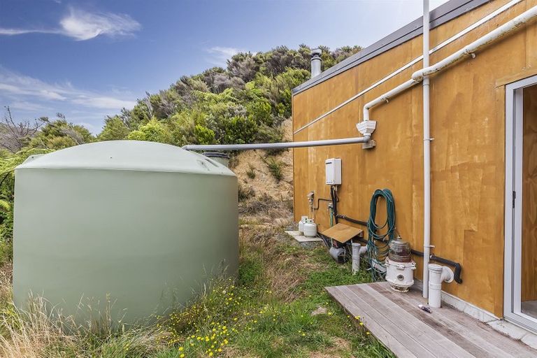Photo of property in 522 Paremata Haywards Road, Judgeford, Porirua, 5381