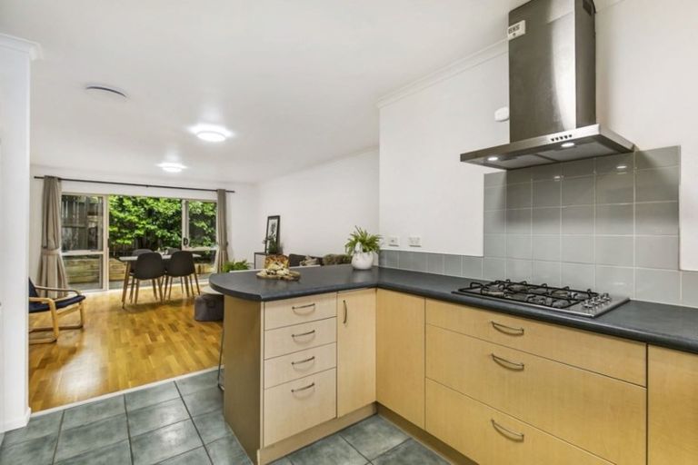 Photo of property in 52 Totara Views Drive, Red Beach, 0932