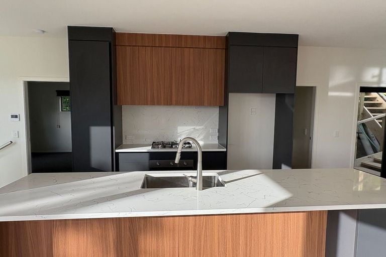 Photo of property in 54b Rodrigo Road, Kilbirnie, Wellington, 6022