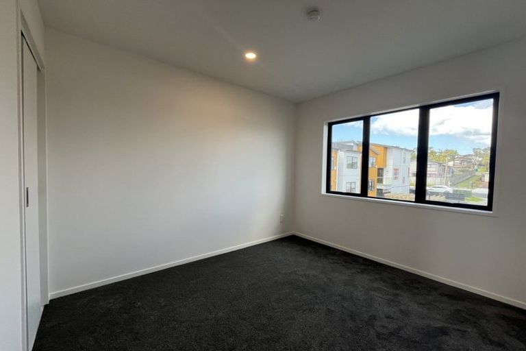 Photo of property in 7/28 Lavelle Road, Henderson, Auckland, 0612