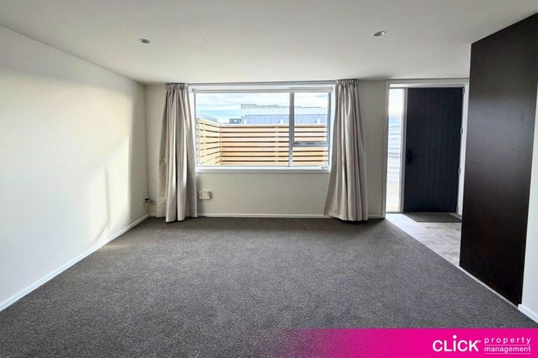 Photo of property in 33 Melbourne Street, South Dunedin, Dunedin, 9012