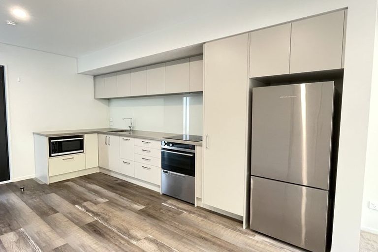 Photo of property in 4/318 Armagh Street, Christchurch Central, Christchurch, 8011
