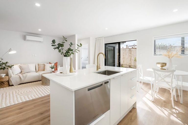 Photo of property in 20 First Avenue, Avenues, Whangarei, 0110