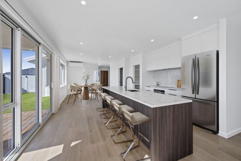 Photo of property in 17 Arihi Crescent, Frimley, 4120