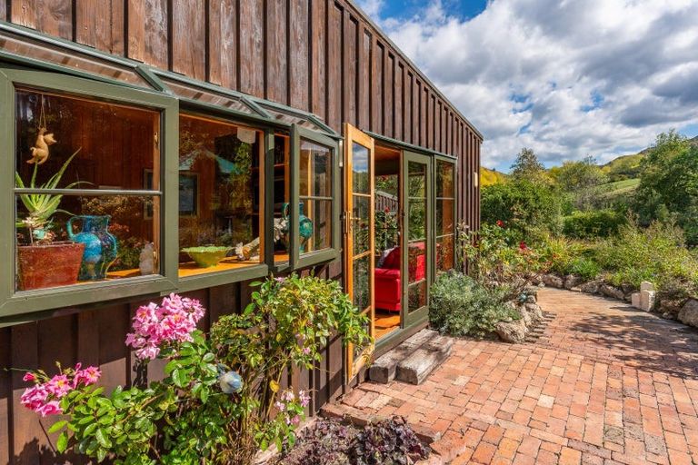 Photo of property in 564 Seafield Road, Puketapu, Napier, 4182