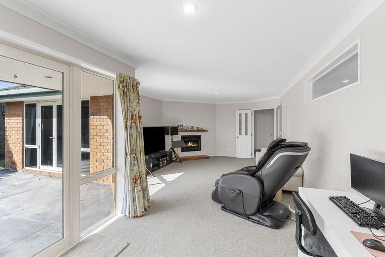 Photo of property in 36 Merrin Street, Avonhead, Christchurch, 8042