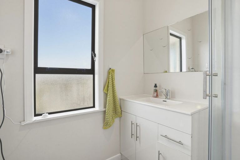 Photo of property in 33 Orbell Street, Dalmore, Dunedin, 9010